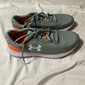 Under Armour Men’s Sz 12 Surge 3 4216353078 Light Gray/Orange